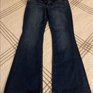 American Eagle 🦅 Kick Boot Jeans 👖